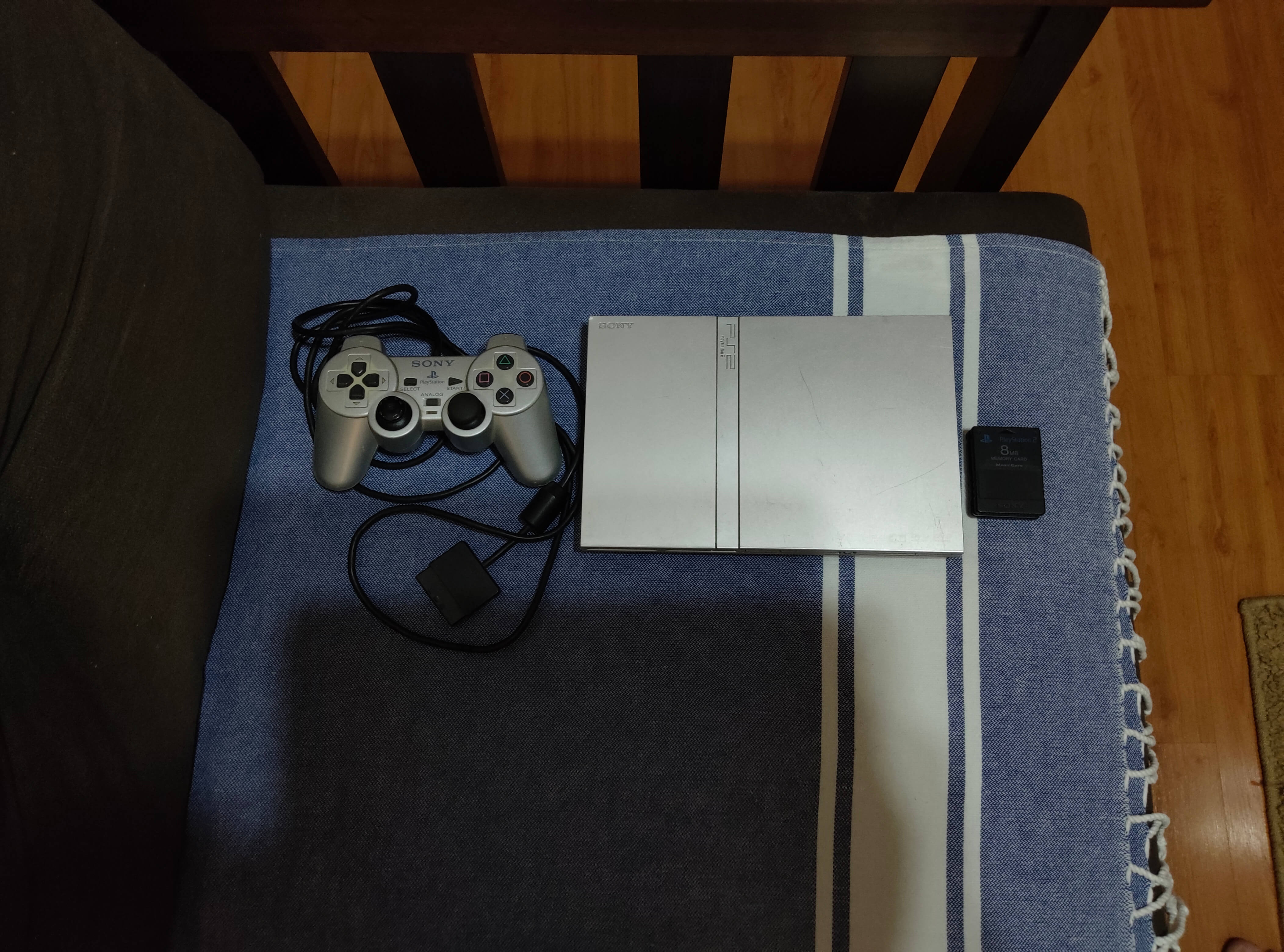 Silver Slim PS2